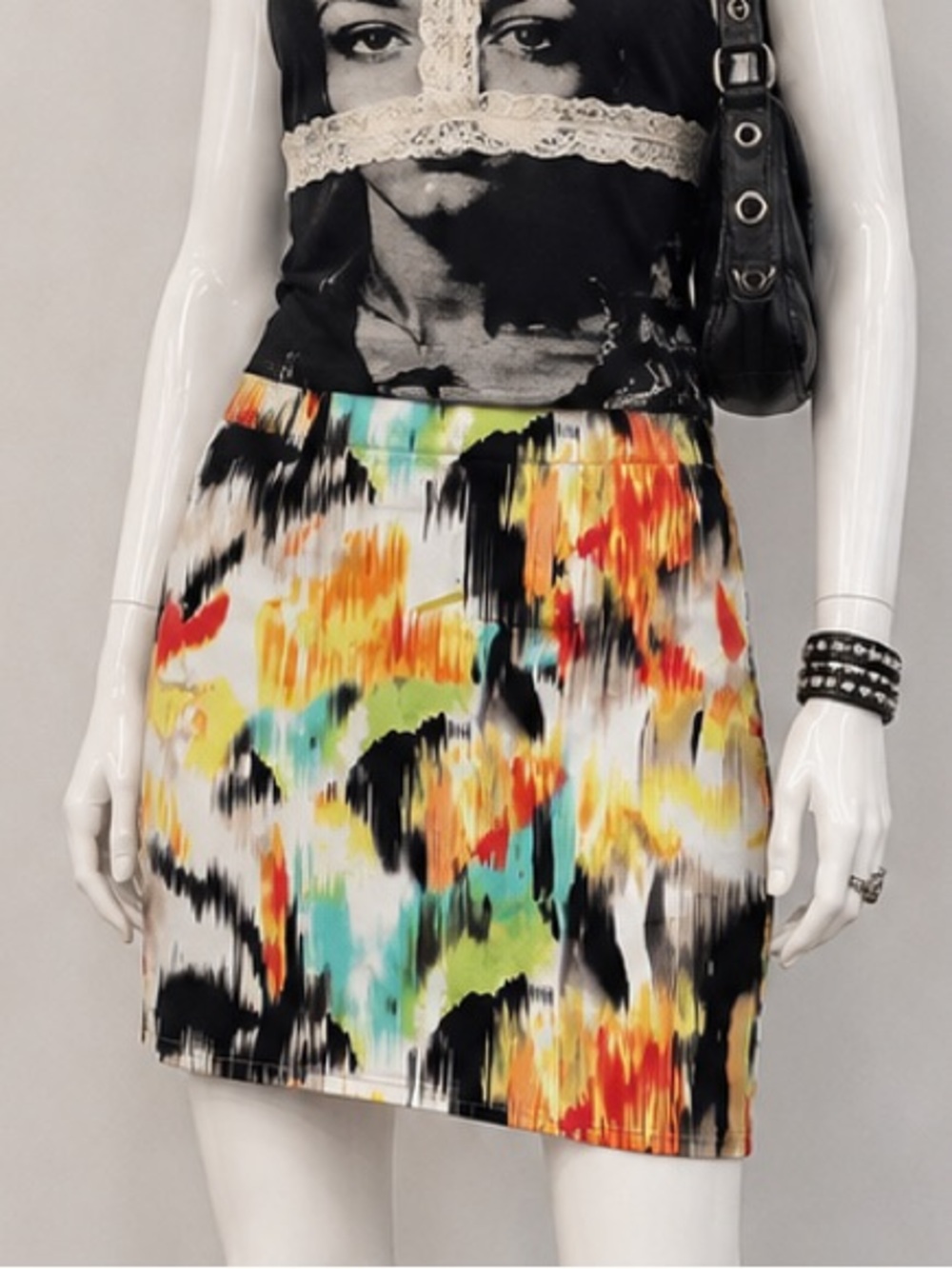 Vamp Early 2000s Vibrant Abstract Print Pencil Skirt